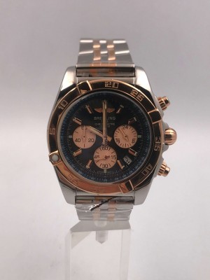 Breitling Replica Uhren Chronomat 44 CB0110-43.5 MM